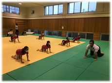 ACTION!!クラス